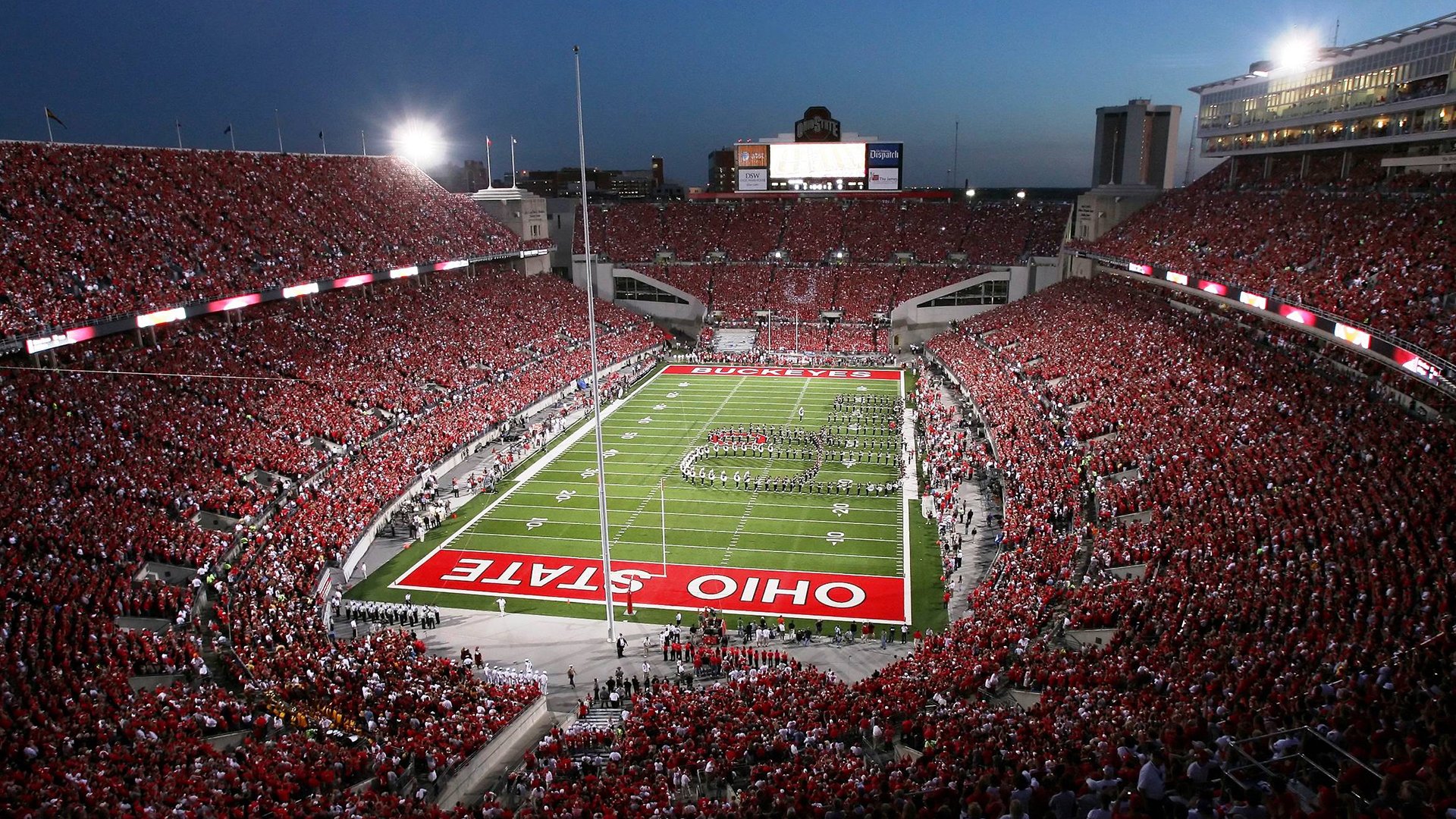 马刺战术压制开拓者，保罗关键时刻站出来